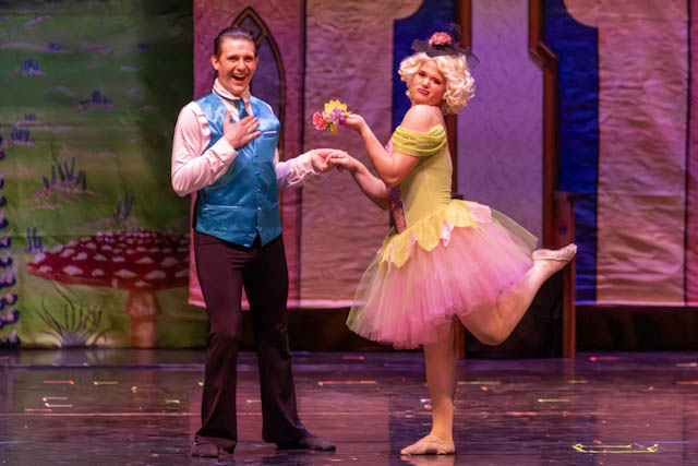 Weehawken.Cinderella
