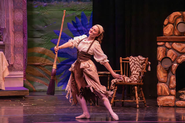Weehawken.Cinderella
