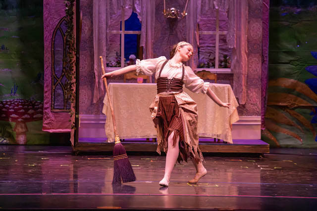 Weehawken.Cinderella