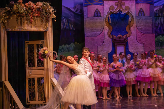 Weehawken.Cinderella