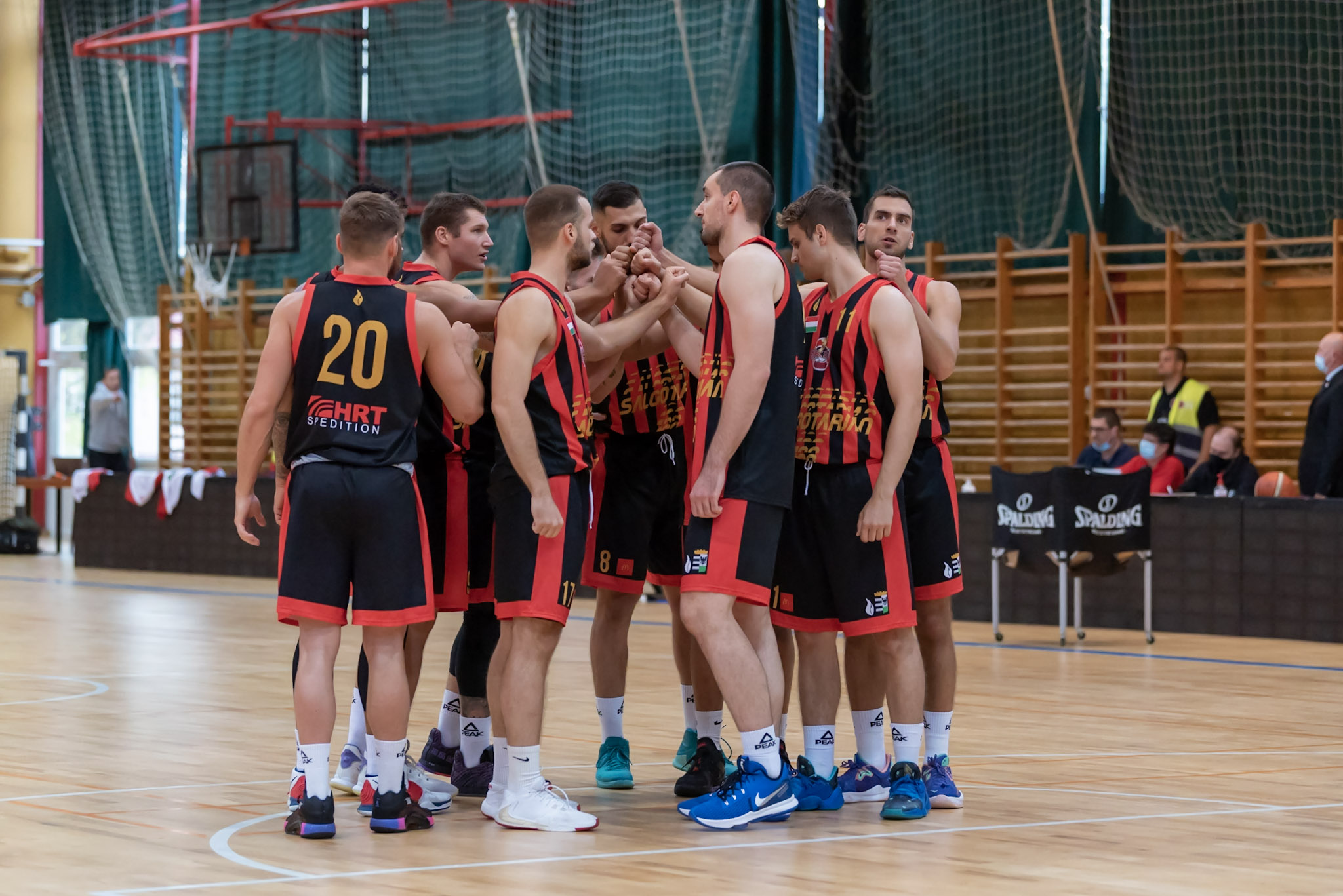 Veszpr m salg tarj n by moln r p ter
